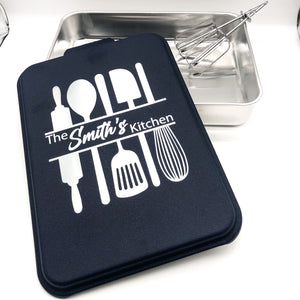 The FAMILY NAME Kitchen - Cake Pan